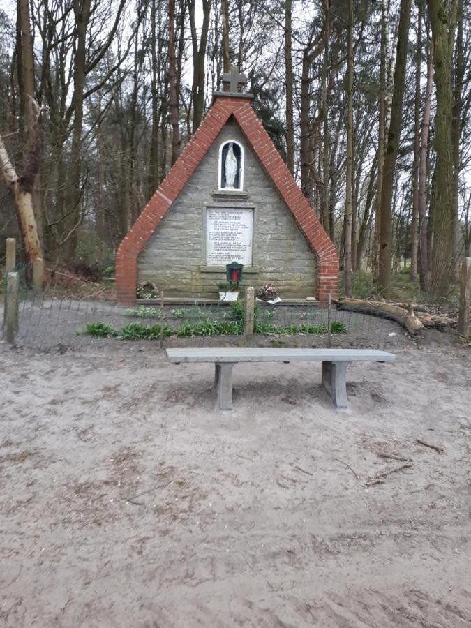 Vakantiewoning De Kleine Duinberg - Chalet Nr 11 Retie Bagian luar foto